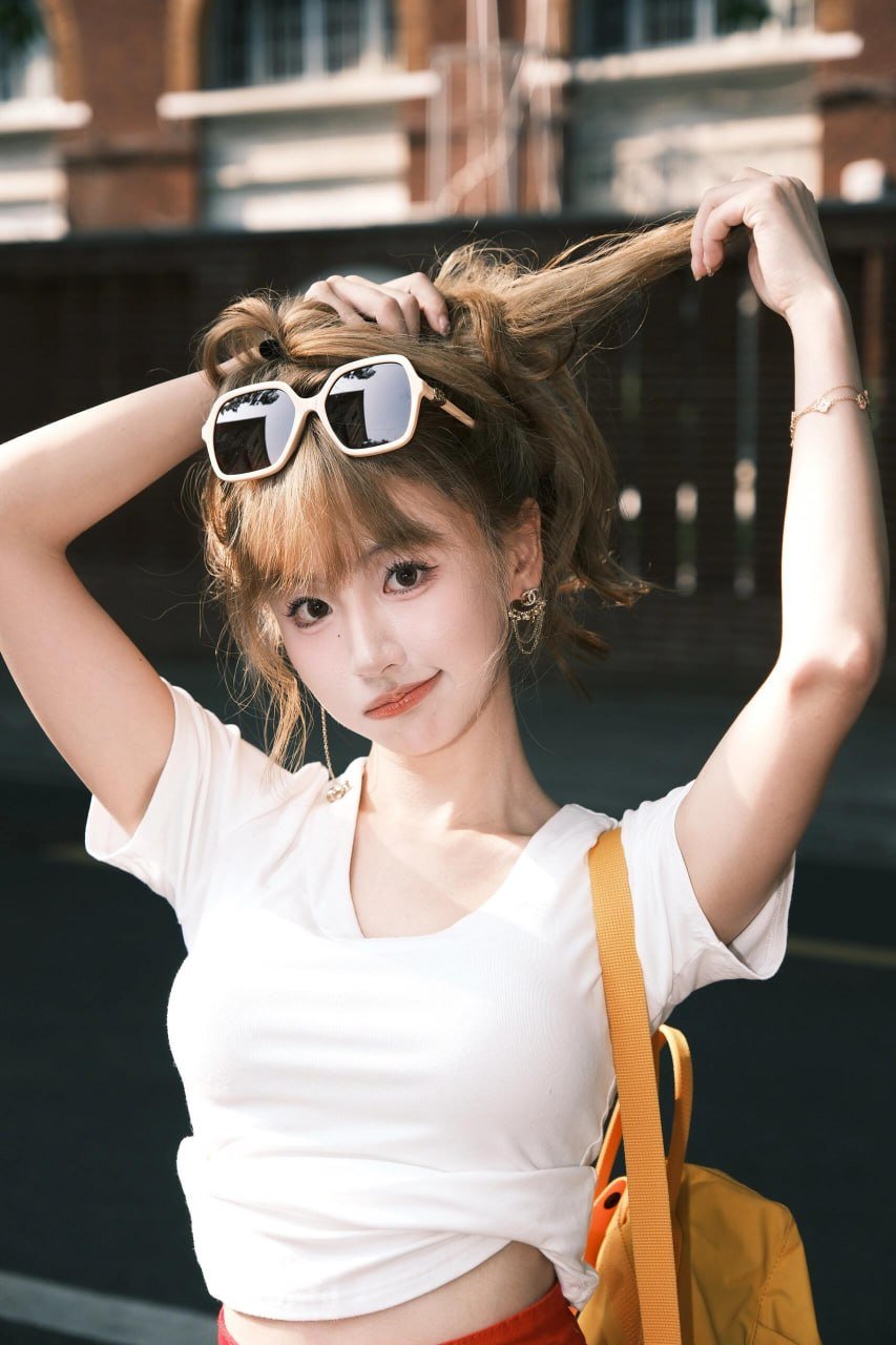 包养女设计师经历