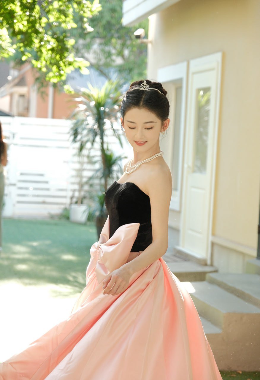 校园包养 校园包养